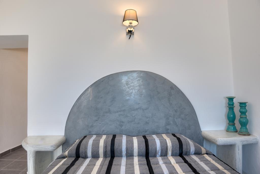 Remvi Suites Фіростефані Екстер'єр фото