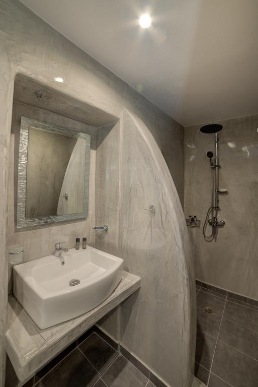 Remvi Suites Фіростефані Номер фото